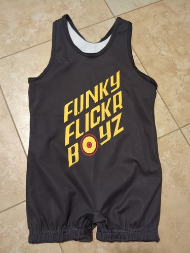 Funky flickr boyz wrestling - flickr,